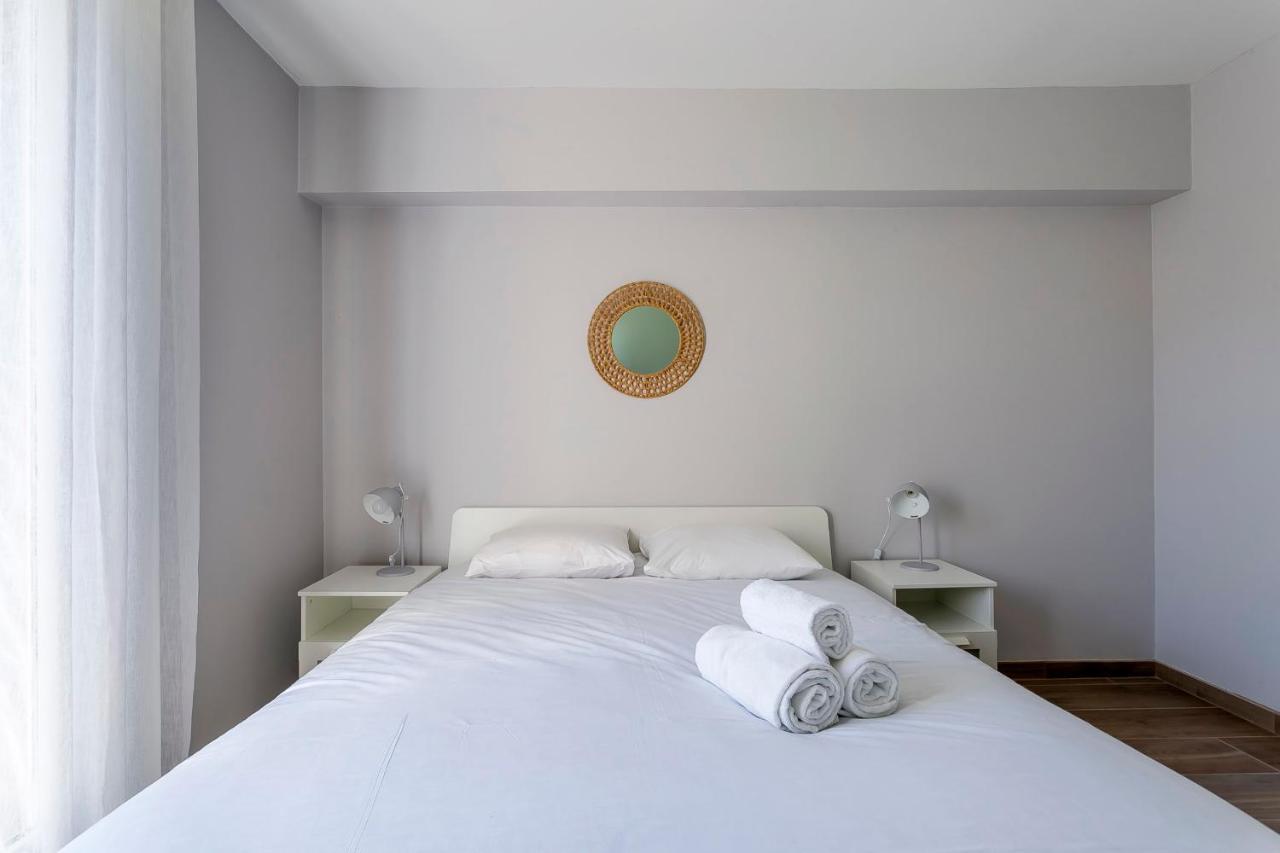 Suite Granges En Rez-De-Jardin Pour 4 Voyageurs Lyon Exteriér fotografie